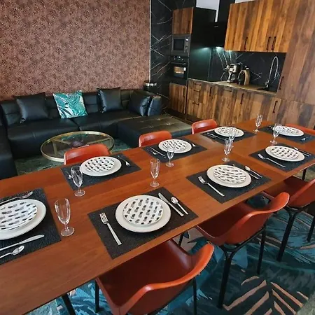 Apartment Centre 10mn Pied Pistes Et Jandri 3s Vue Muzelle 8 Pers Wifi *